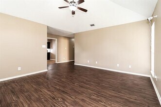10253 Sunset View Dr in Fort Worth, TX - Building Photo - Building Photo