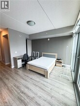 250 Albert St in Waterloo, ON - Building Photo - Building Photo