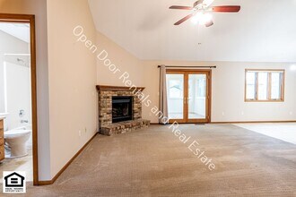 9530 Mariners Ridge Dr in Fort Wayne, IN - Building Photo - Building Photo