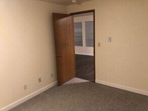 TWG South in Seattle, WA - Building Photo - Interior Photo