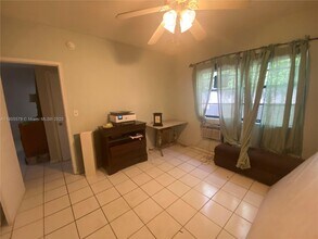 807 86th St in Miami Beach, FL - Building Photo - Building Photo