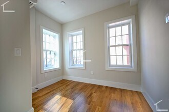 2 Winchester St in Boston, MA - Building Photo - Building Photo