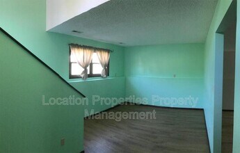 1304 Randall Rd in Lawrence, KS - Building Photo - Building Photo