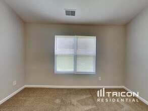 7120 Winding Cedar Tr in Harrisburg, NC - Building Photo - Building Photo