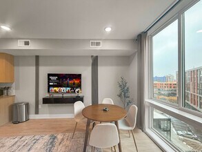 626 N Delaware Ave in Philadelphia, PA - Building Photo - Building Photo