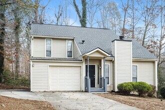 338 St Patrick Dr SW in Mableton, GA - Building Photo - Building Photo