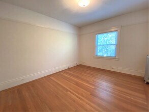 2245-2247 Lombard St-Unit -2247 in San Francisco, CA - Building Photo - Building Photo