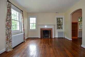 8205 Meadowbrook Ln in Chevy Chase, MD - Building Photo - Building Photo