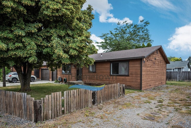 10373 N Sunview Ln in Hayden, ID - Building Photo - Building Photo