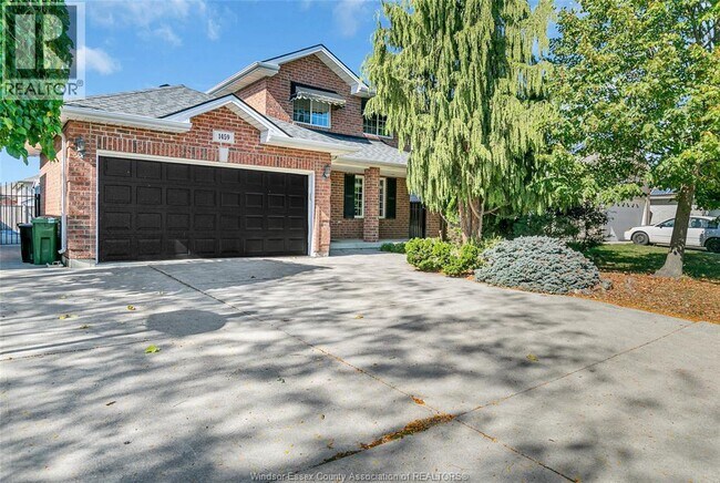 1459 Clover Ave in Windsor, ON - Building Photo - Building Photo