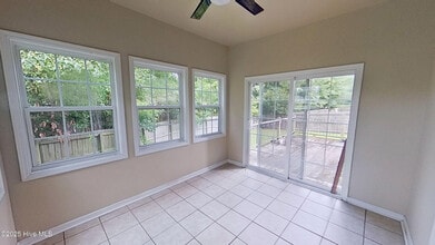 601 Fosse Way in Jacksonville, NC - Building Photo - Building Photo