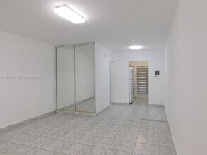 7840 Harding Ave in Miami, FL - Building Photo - Building Photo