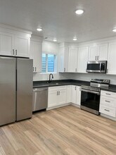 288 E Center St in Springville, UT - Foto de edificio - Building Photo