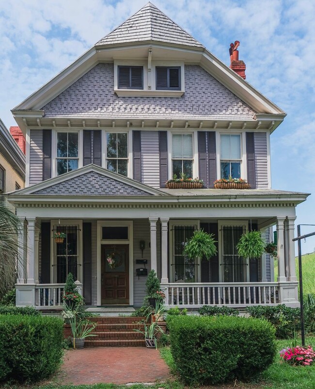 property at 418 Greene St