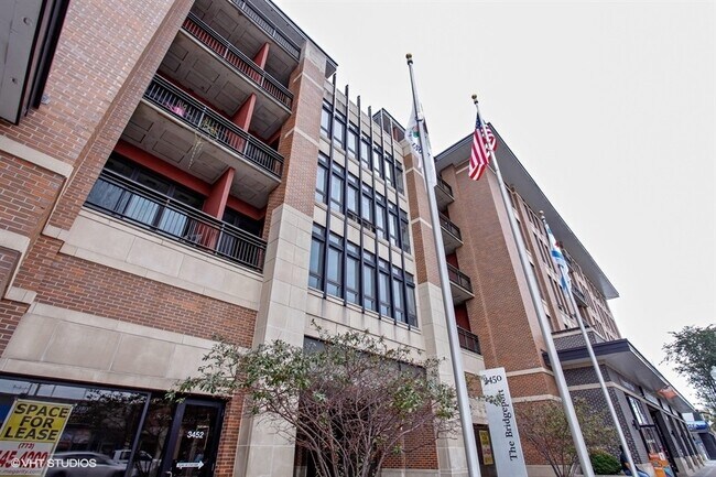 3450 S Halsted St in Chicago, IL - Building Photo - Building Photo