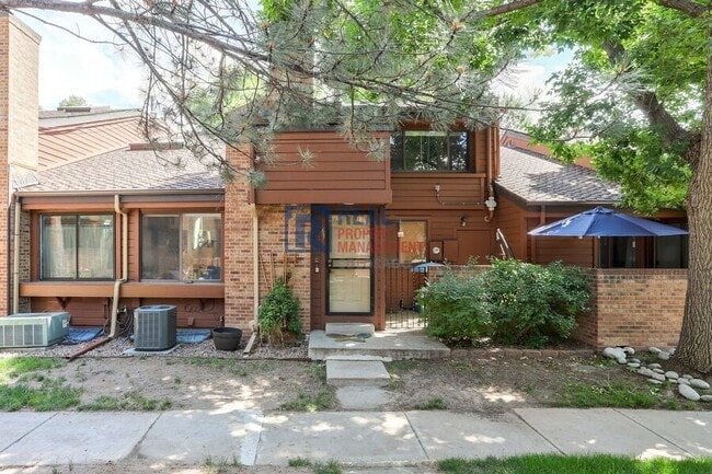 property at 2685 S Dayton Way