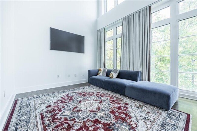 1221 Caroline St NE in Atlanta, GA - Building Photo - Building Photo