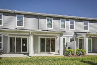 61 Mellowood Ln in Saint Johns, FL - Building Photo - Building Photo