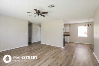 14343 NE 5th St in Choctaw, OK - Foto de edificio - Building Photo