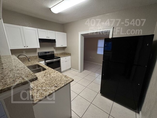 4802 Burgundy Ln in Orlando, FL - Building Photo - Building Photo