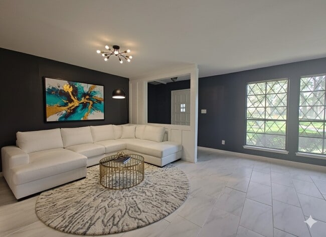 property at 2252 Shadowdale Dr