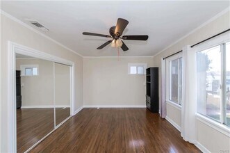 1001 Monterey Rd in Glendale, CA - Building Photo - Building Photo