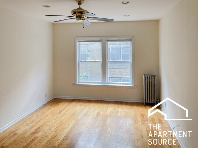 property at 3924 N Pine Grove Ave