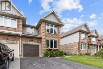 1296 Blanshard Dr in Burlington, ON - Building Photo - Building Photo