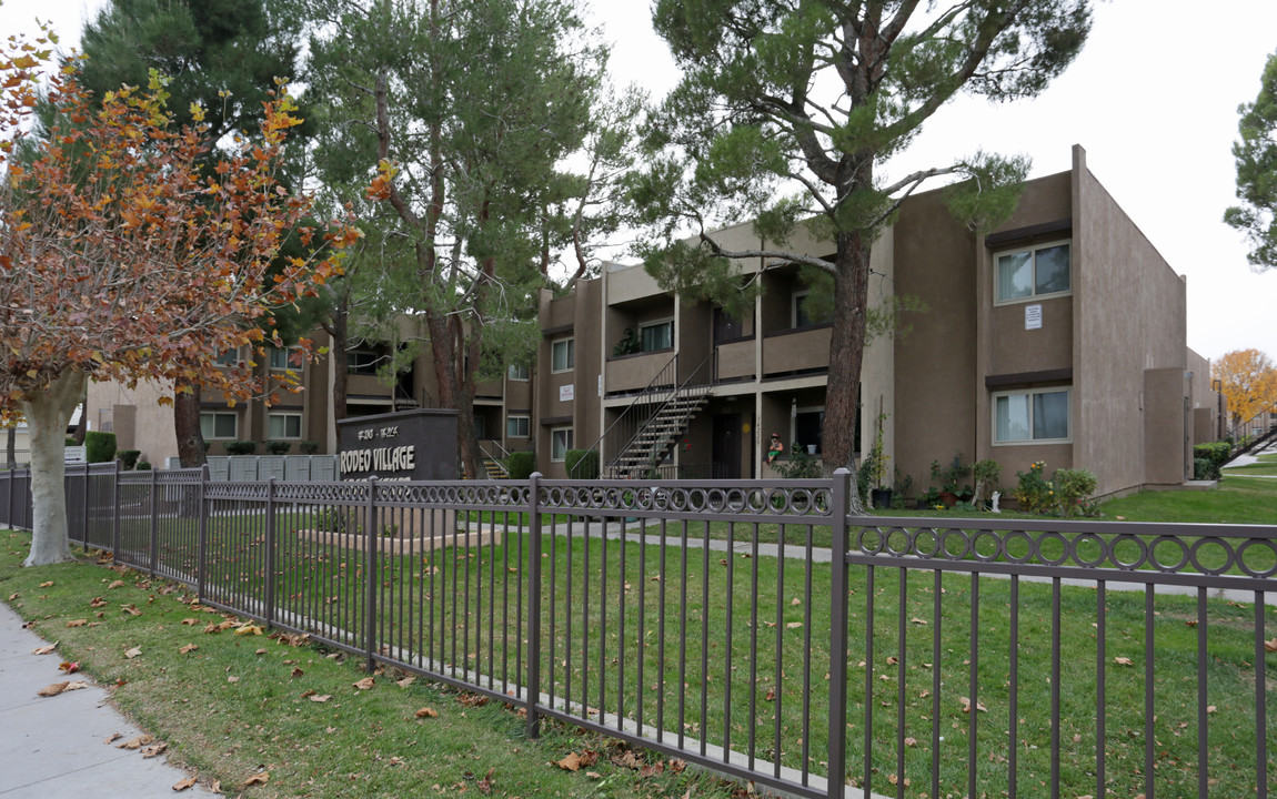 Rodeo Village Apartments in Victorville, CA - Building Photo