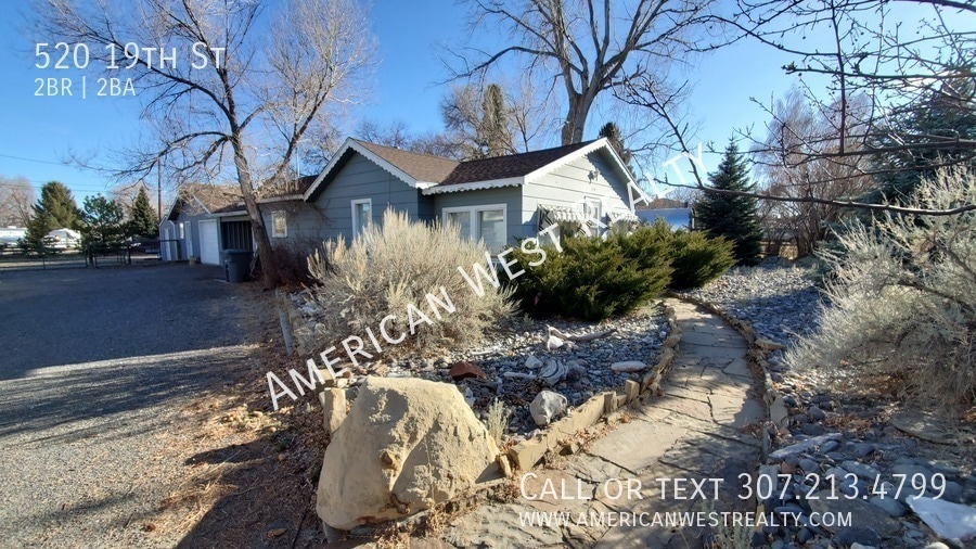 520 19th St in Cody, WY - Building Photo