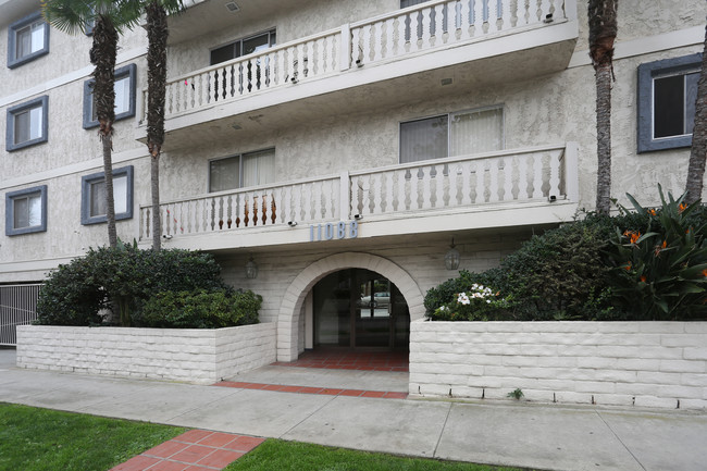 Casa Ophir Apartments in Los Angeles, CA - Building Photo - Building Photo