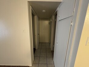 4806 N 71st Ln in Phoenix, AZ - Building Photo - Building Photo