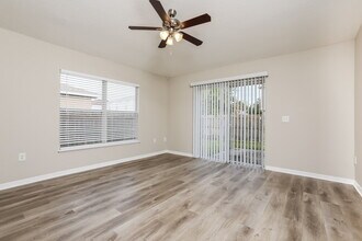 189 Cedar Ridge Ln in Sanford, FL - Building Photo - Building Photo