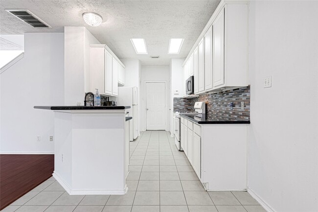 property at 16106 Greenport Ln