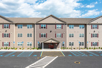 Deerfield Commons in Middletown, NY - Foto de edificio - Building Photo