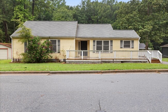 property at 1301 Roundtree Dr