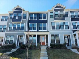 4254 Frost St in Marshall, VA - Building Photo