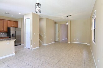 634 NE 193rd Terrace in Miami, FL - Building Photo - Building Photo