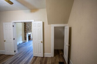 2302 Murray Ave in Pittsburgh, PA - Building Photo - Building Photo