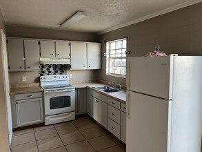 3706 Keltner Ave, Unit D in El Paso, TX - Building Photo - Building Photo