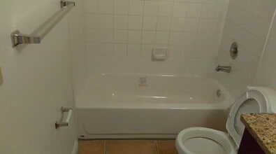 1129 Lake Victoria Dr in Royal Palm Beach, FL - Building Photo - Building Photo
