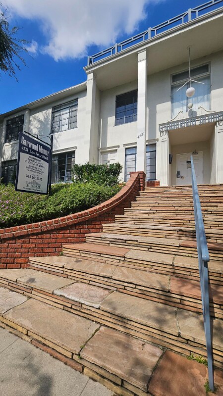 4221 Los Feliz, Unit 14 in Los Angeles, CA - Building Photo - Building Photo