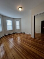 24 Farrington Ave, Unit 1 in Boston, MA - Building Photo - Building Photo