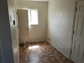 2502 S Pierce St in Amarillo, TX - Building Photo - Building Photo