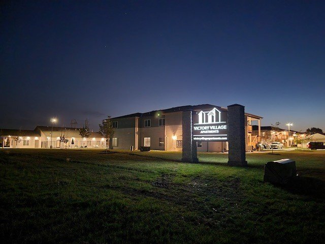 Victory Village Apartments in Norfolk, NE - Foto de edificio