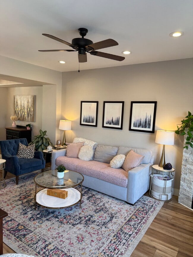 9602 W Chatfield Ave in Littleton, CO - Building Photo - Building Photo