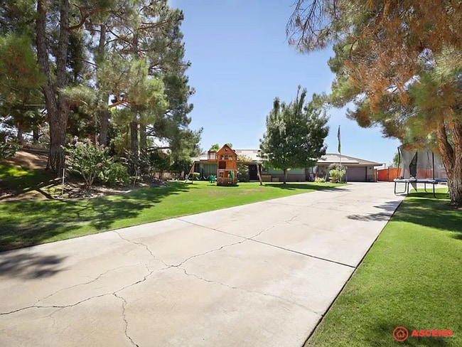 property at 5816 Hidden Valley Rd