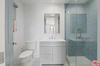 10503 Tennessee Ave in Los Angeles, CA - Building Photo - Building Photo