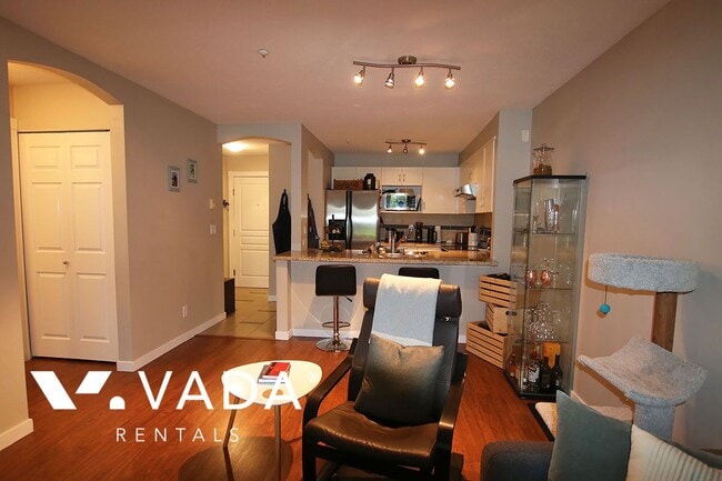 3033 Terravista Pl in Port Moody, BC - Building Photo - Building Photo