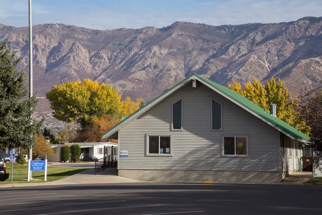 Viking Villa in Ogden, UT - Foto de edificio